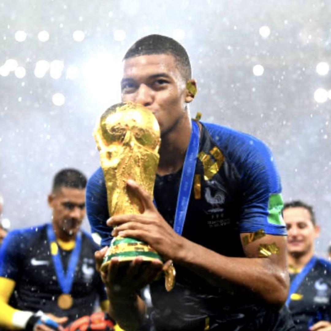 NIKE フランス代表 2018 W杯 ロシア大会 優勝 ホーム ユニフォームM