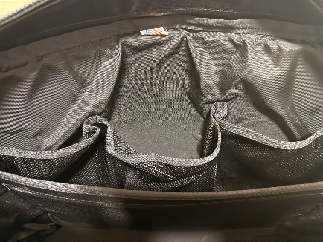 BRIEFINGブリーフィングA4ライナーLINERブラックUSA生産 WWW_MERCADOAVALIA_COM_BR