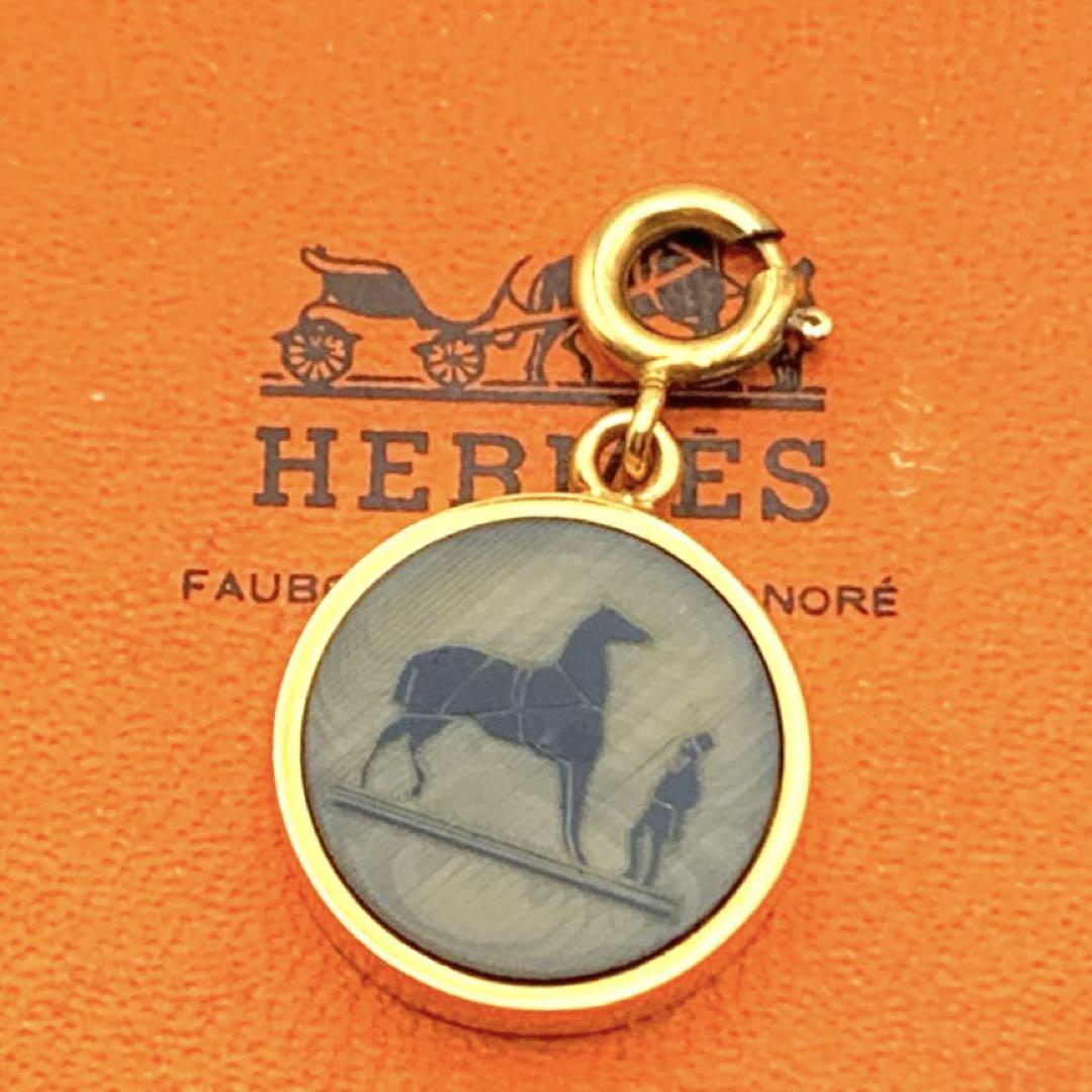 エルメス　コロゾ　ネックレストップ　チャーム 馬と人のシルエットチャーム 楽天市場】【ジュエリー】HERMES エルメス コロゾ ペンダント
