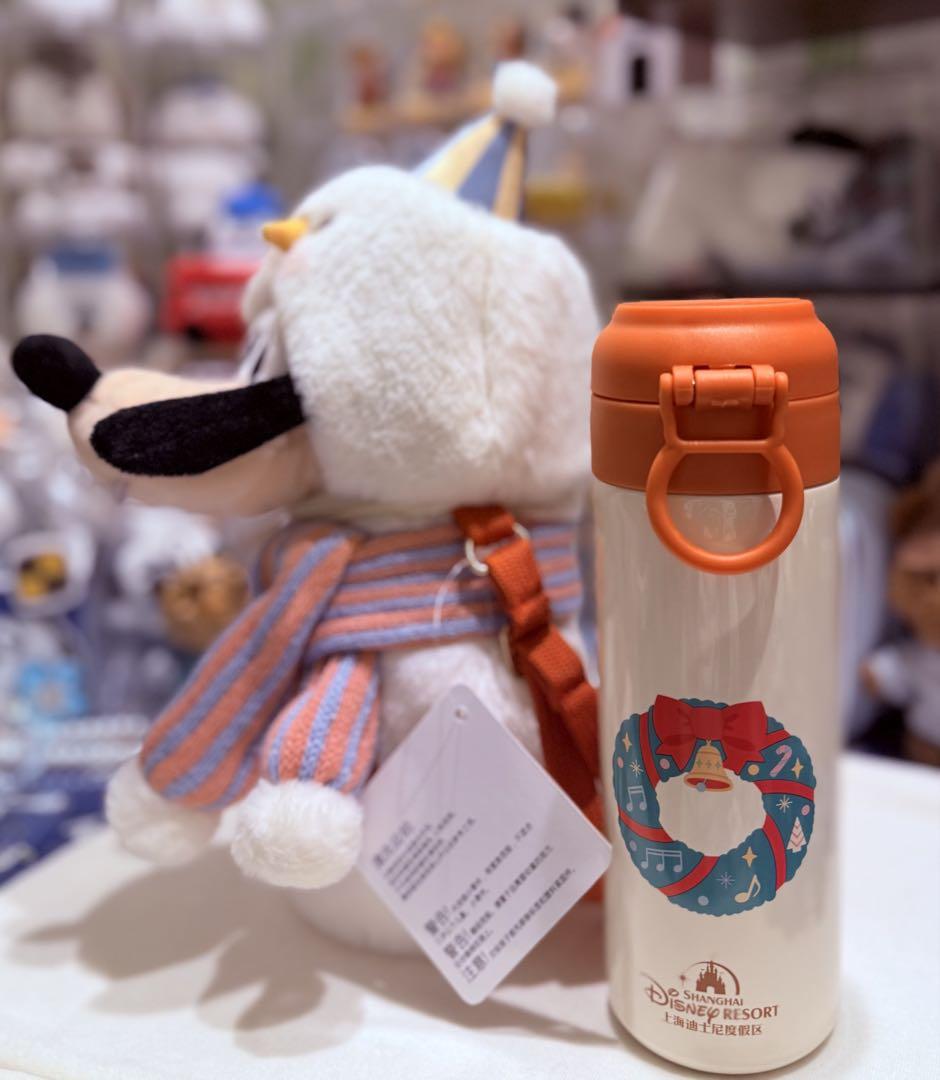 上海ディズニー　グーフィークリスマスぬいぐるみ水筒セット