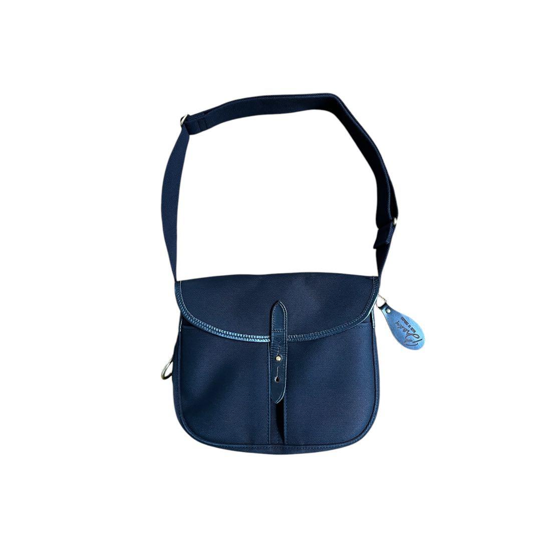 Brady STOUR ショルダーバッグ