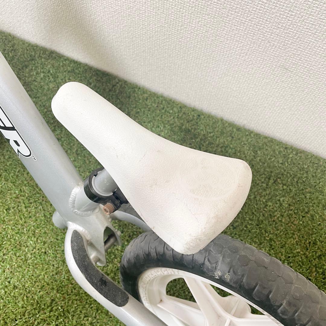 ハイグレードモデル☆カスタム済 ストライダー 12プロ 12Pro シルバー