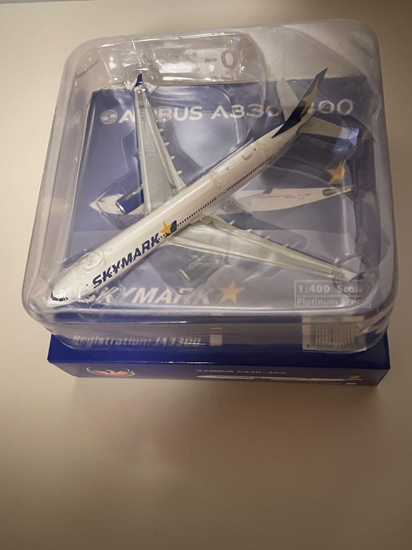 Phoenix  スカイマーク　Airbus  A330-300   1/400