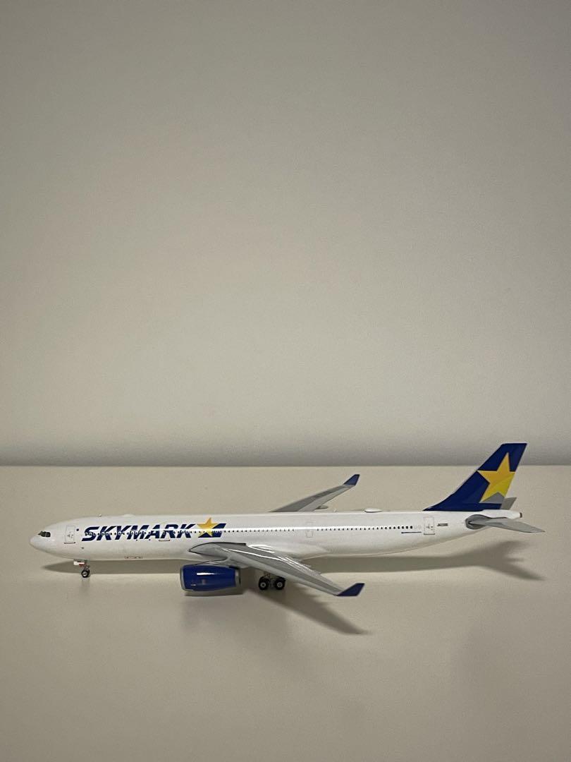 Phoenix  スカイマーク　Airbus  A330-300   1/400