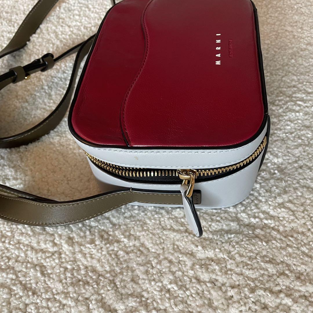 美品 marni マルニ ショルダーバッグ バイカラー ミニポシェット