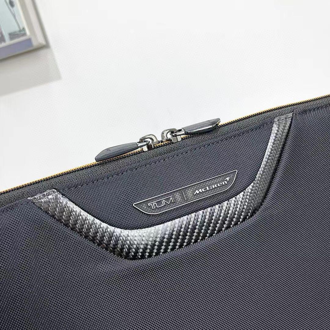 TUMI I MCLAREN「サーキット」ポートフォリオ ブラック373023 画像4