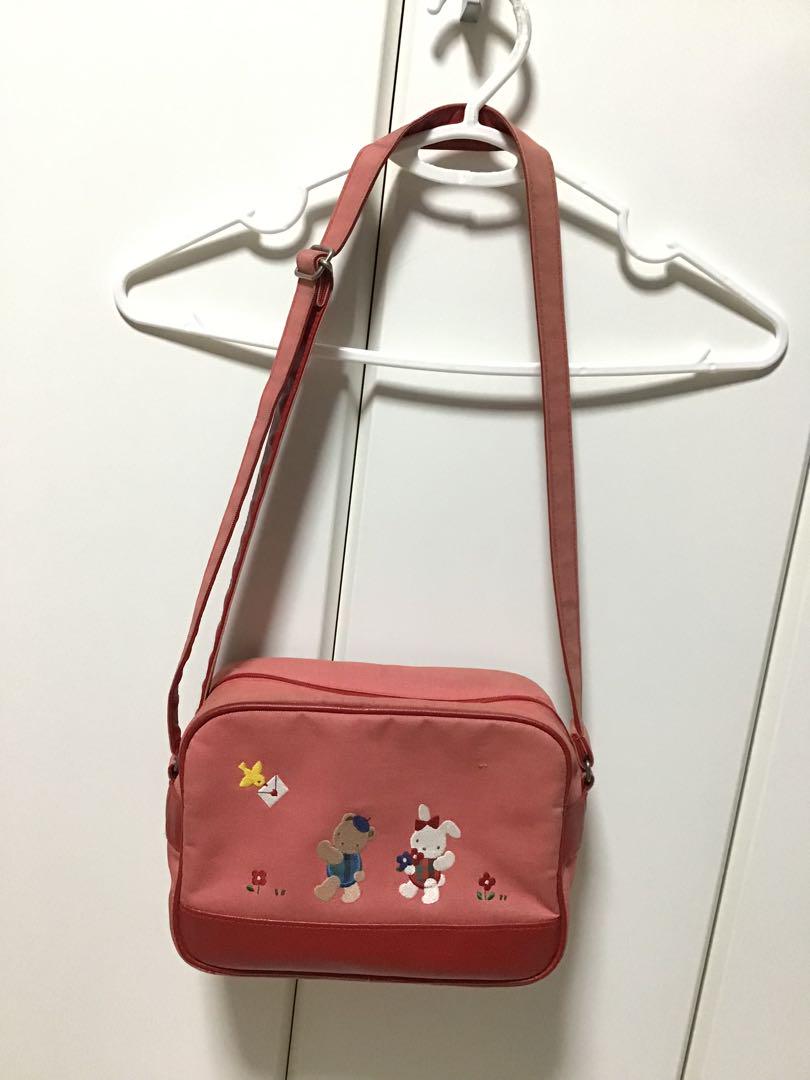 新品 ファミリア ピンク 刺繍 ショルダーバッグ 完売