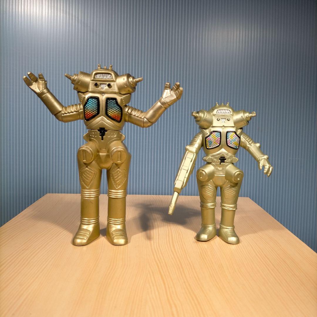 KAIJIN キングジョー ソフビ 2点 KAIJIN キングジョー ブルー 未開封品 ソフビ ウルトラセブン