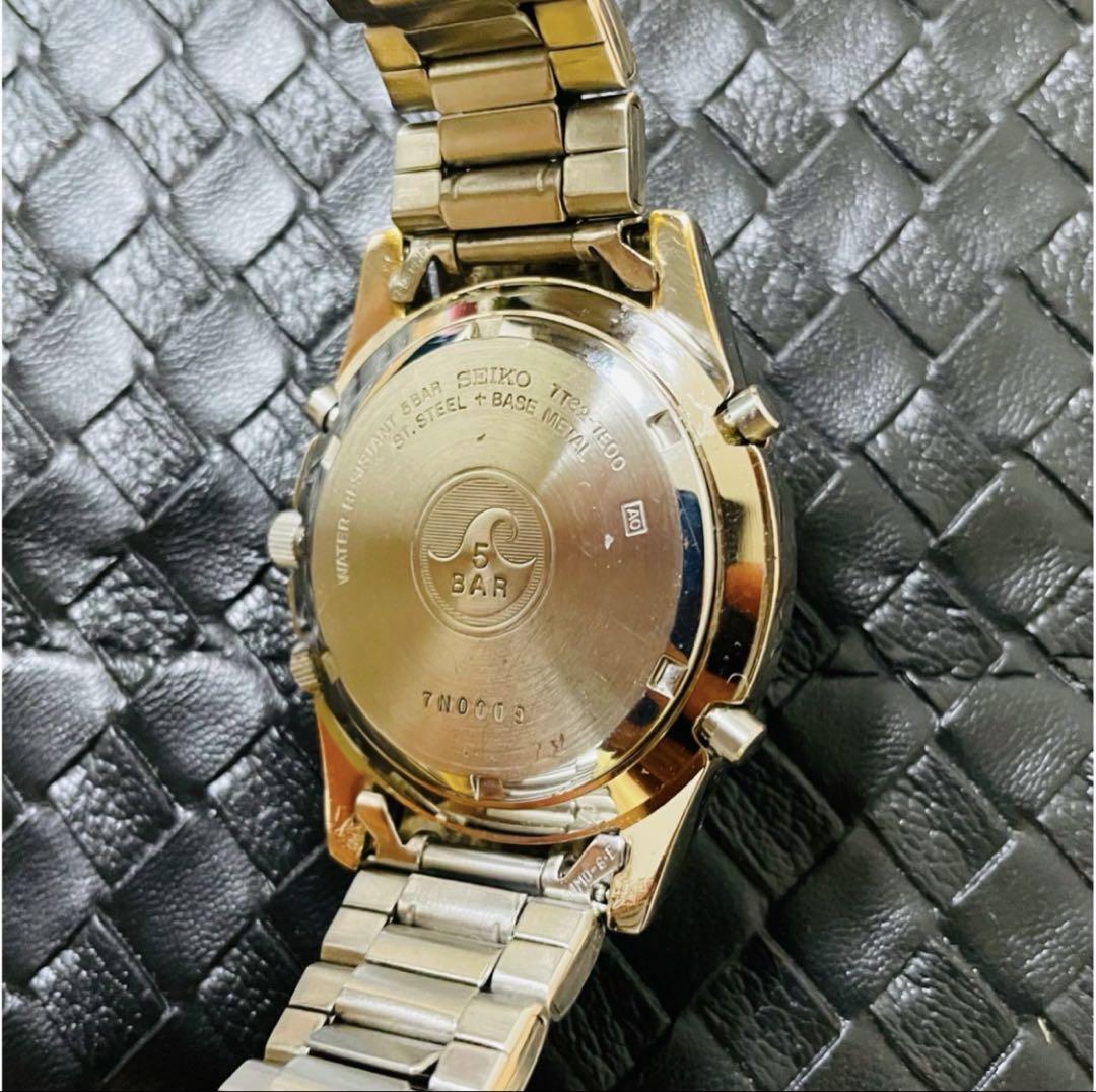 【美品】SEIKO クロノグラフ　アラーム機能装備　ホワイト文字盤　稼働中