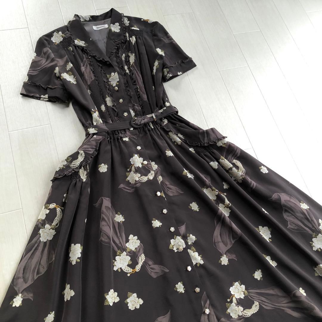 インゲボルグ 梔子 クチナシ 花柄 ピンタック レース ダークグレー ワンピース