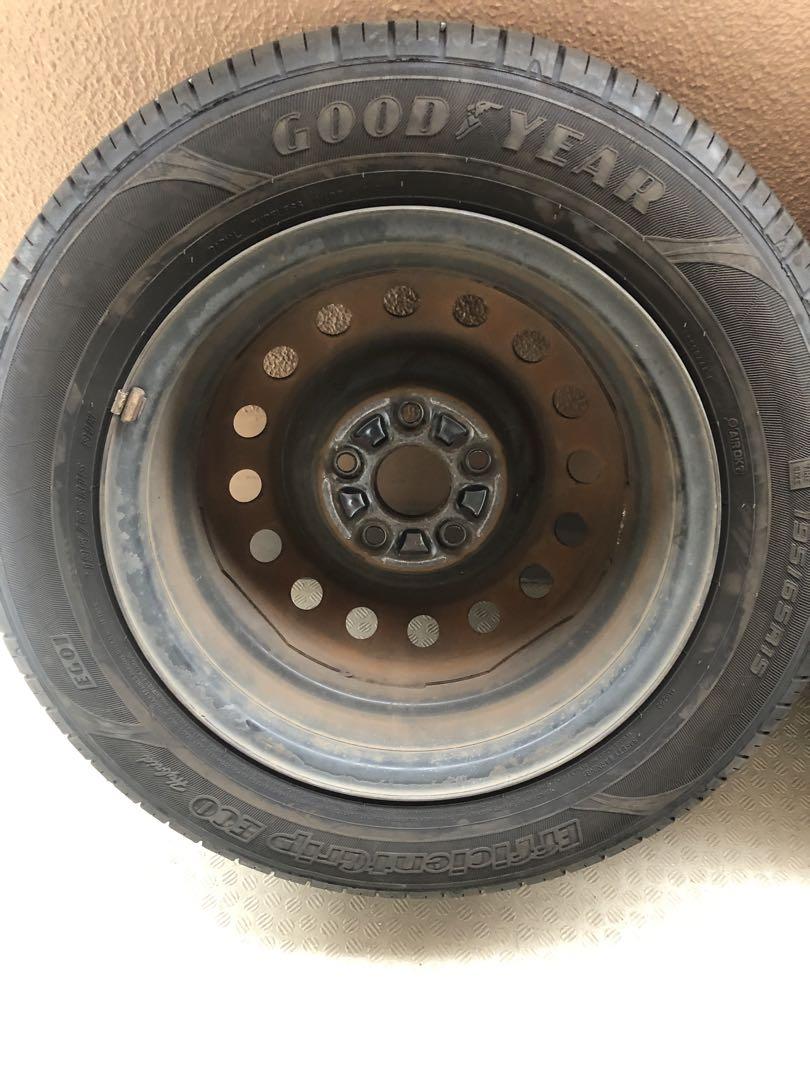 つむまる① 195/65R15 夏タイヤ・スチールホイール2本セット
