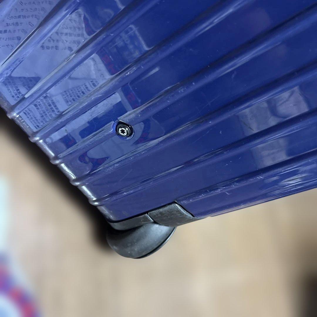 女性に!レアカラー廃盤品【ネイビー】RIMOWAリモワサルサ 機内持込可 補強済 女性に!レアカラー廃盤品【ネイビー】RIMOWAリモワサルサ 機内持込可 補強済