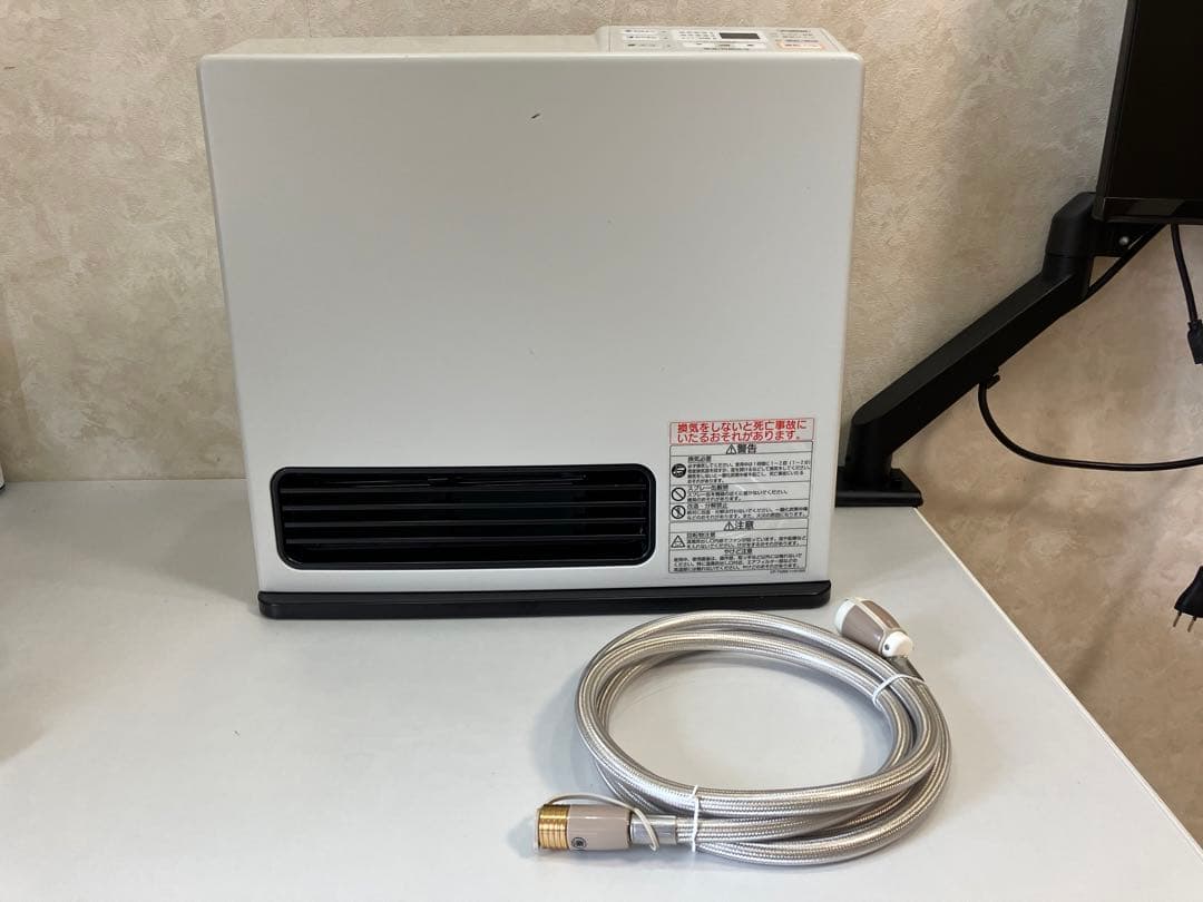 最新情報 Rinnai ガスファンヒーター 都市ガス用 RC-K2401E-1