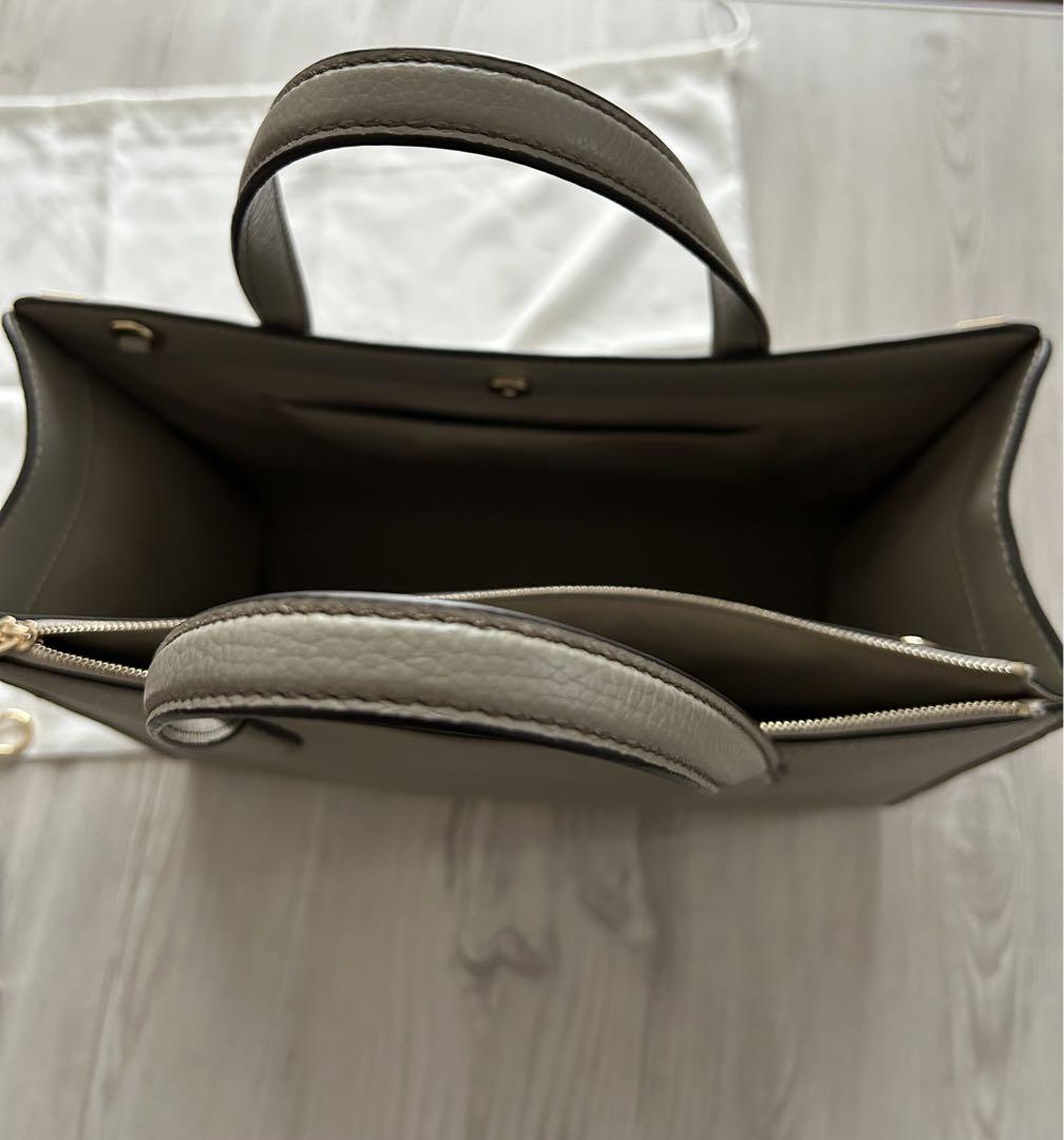 年末お値下げ FURLA トートバッグ 美品 - メルカリ