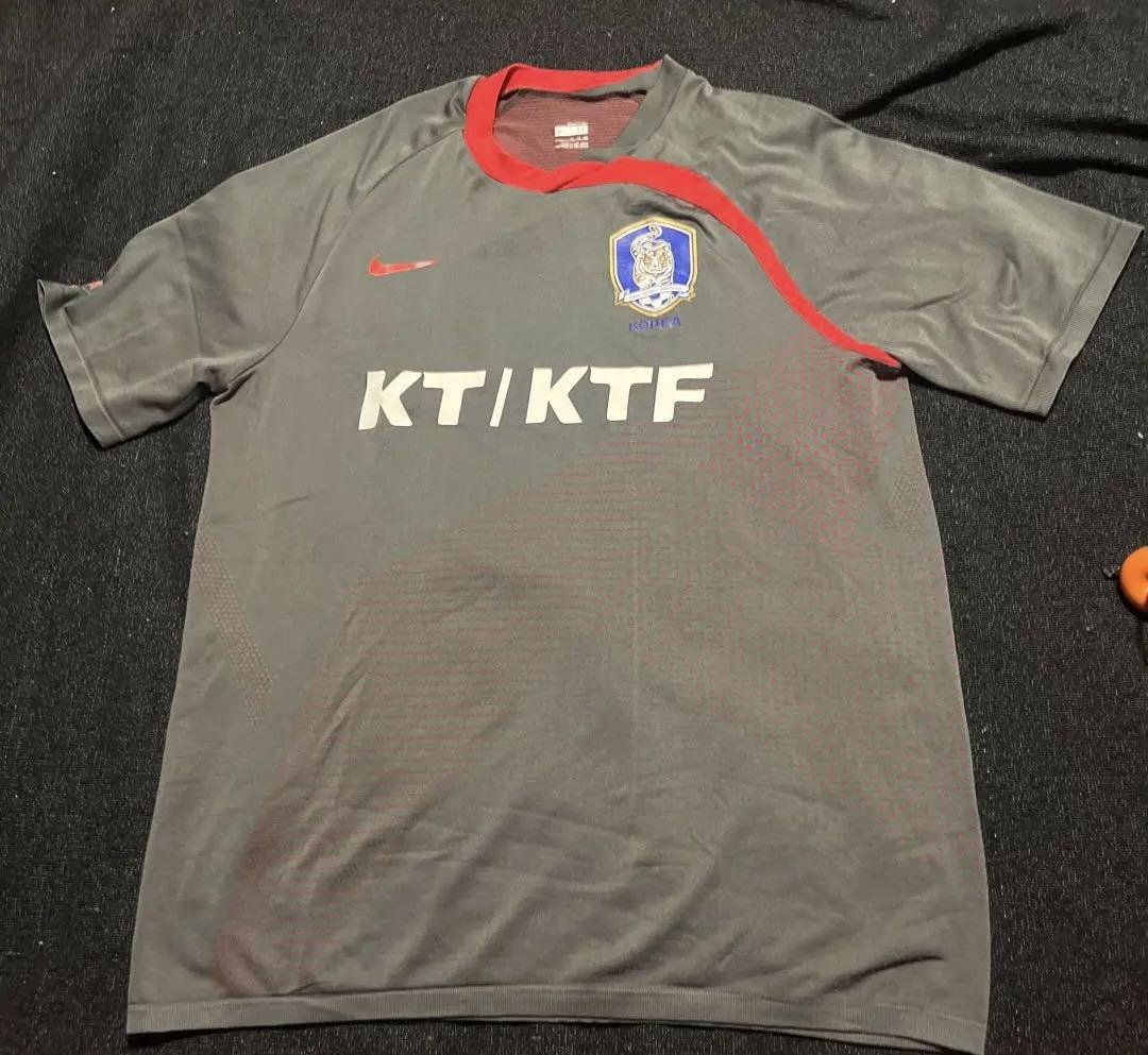 韓国代表選手用トレーニングシャツショーツセット　XL