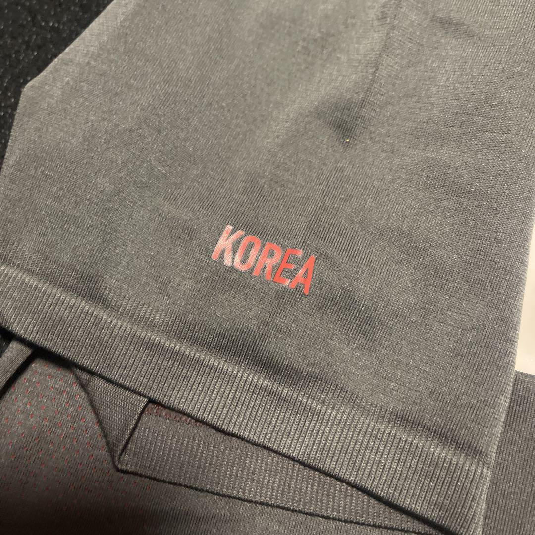韓国代表選手用トレーニングシャツショーツセット　XL