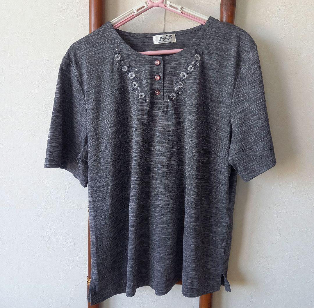 刺繍付きカットソー LL