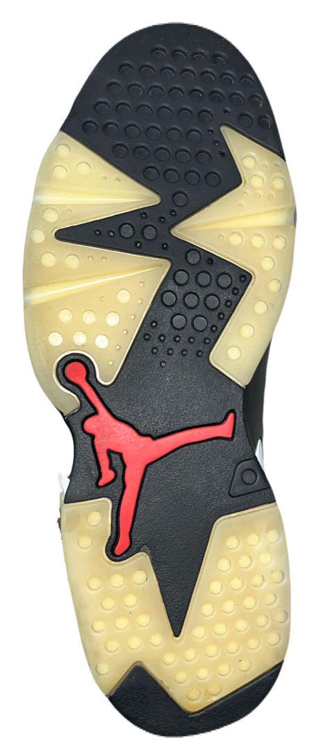 極美品トラヴィススコット　ジョーダン6