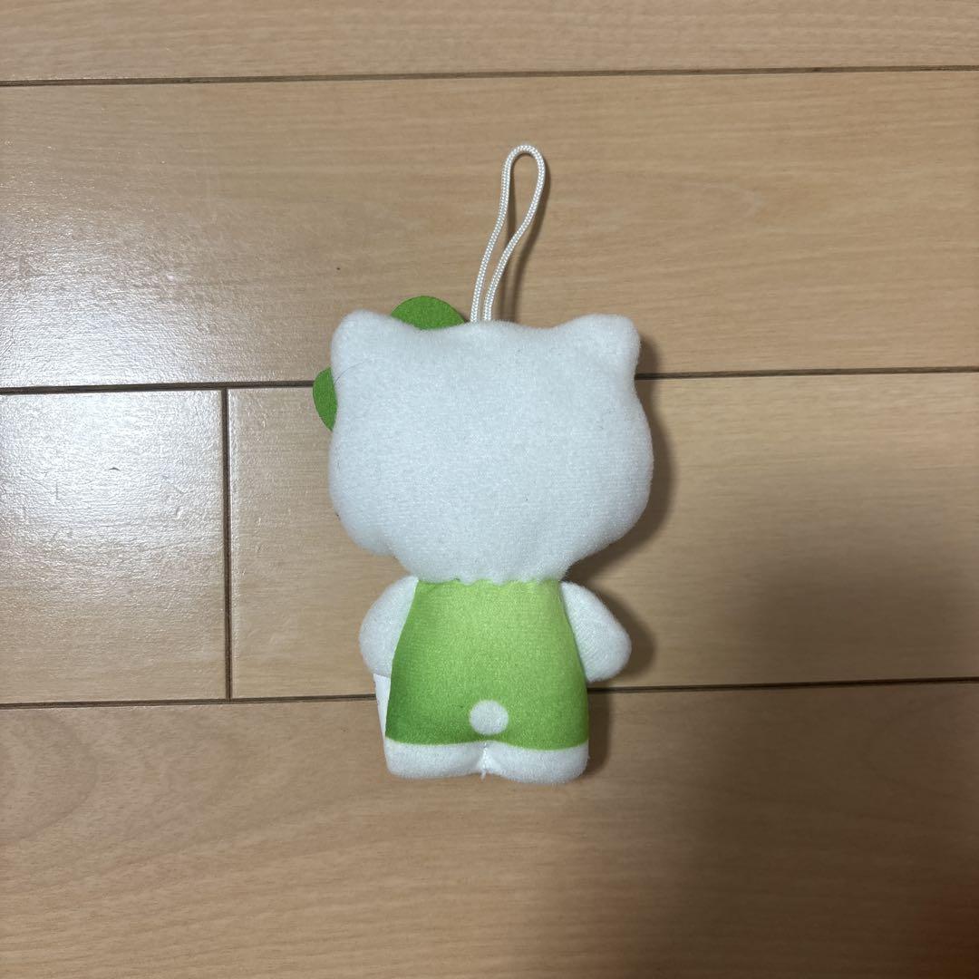マクドナルド ハッピーセット 50周年キティちゃん ぬいぐるみ 緑