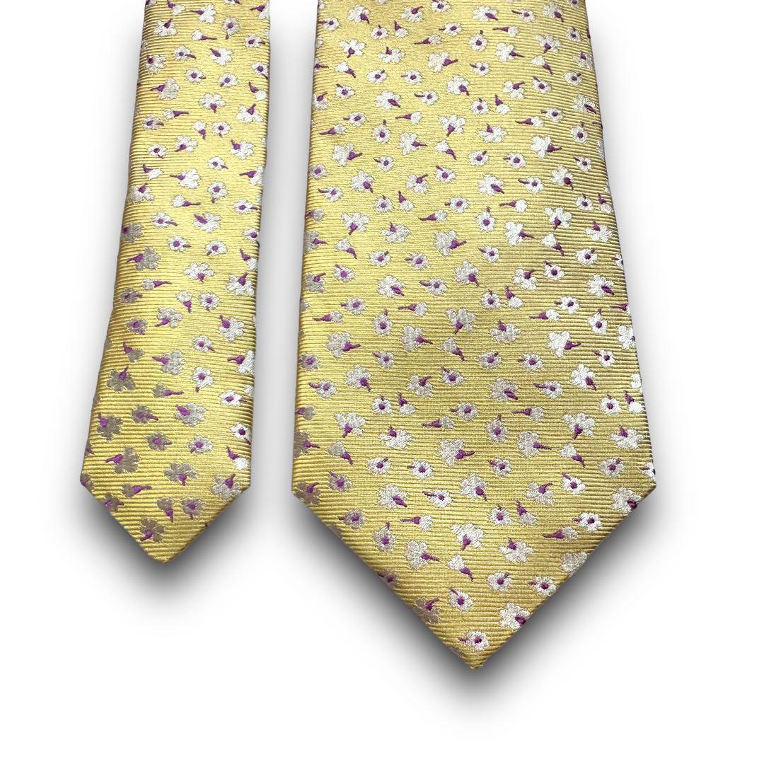タグ付き美品✨エルメネジルドゼニア ネクタイ 光沢感