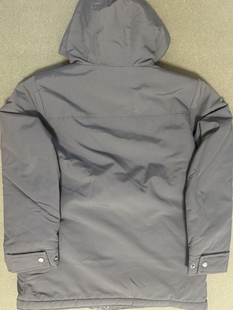 超美品　パタゴニア　アウター　M10（130〜140cm）　グレー