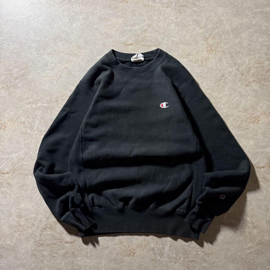 champion REVERSE WEAVEスウェット古着ブラック短丈 CBOY