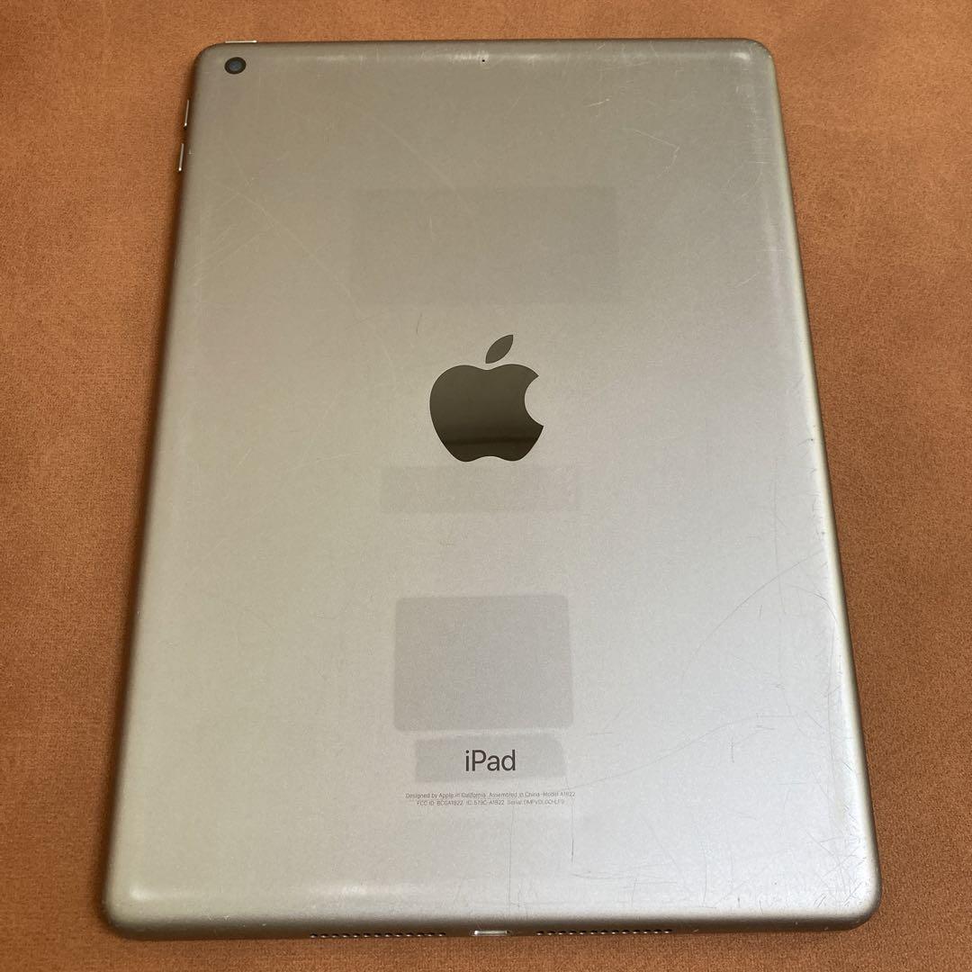 552 電池最良好☆比較的美品☆iPad5 第5世代 32GB WIFI
