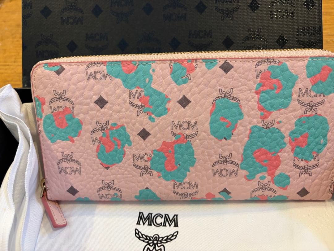 MCM カラフル 長財布 新品