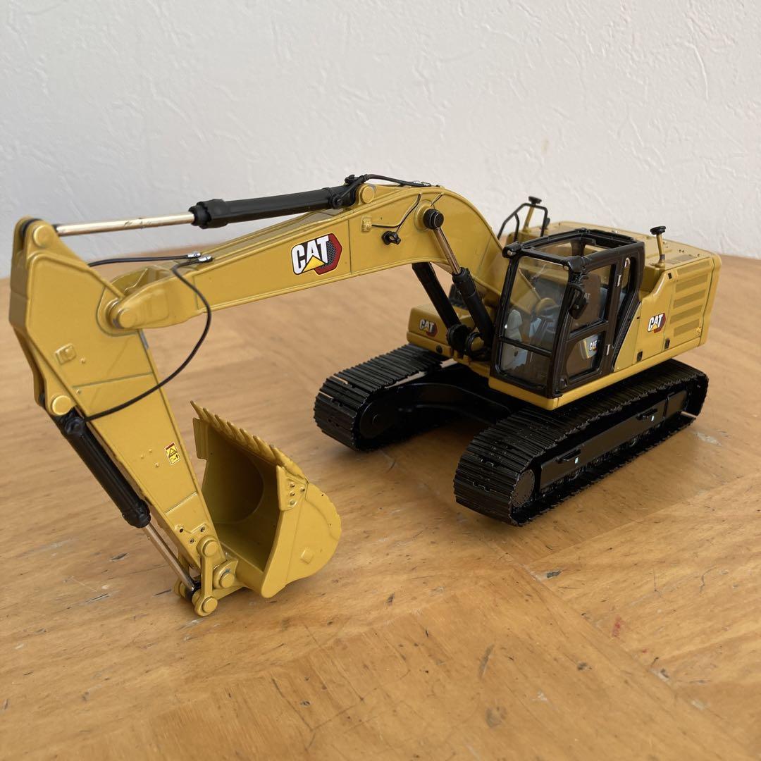 キャタピラー DMハイラインシリーズ 1/50 CAT330 ショベルカー