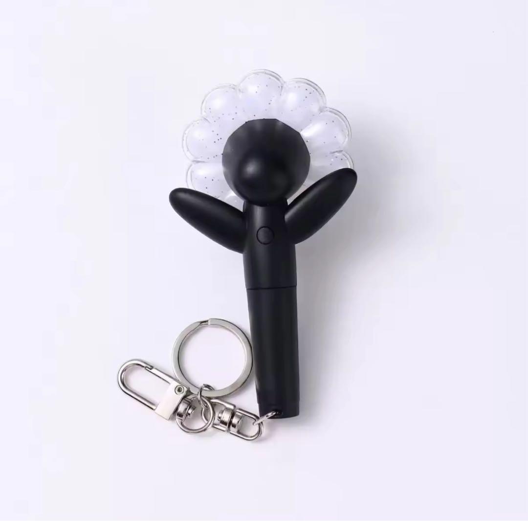 早い者勝ち‼️G-DRAGON ジヨン ミニライトキーリング（新品未