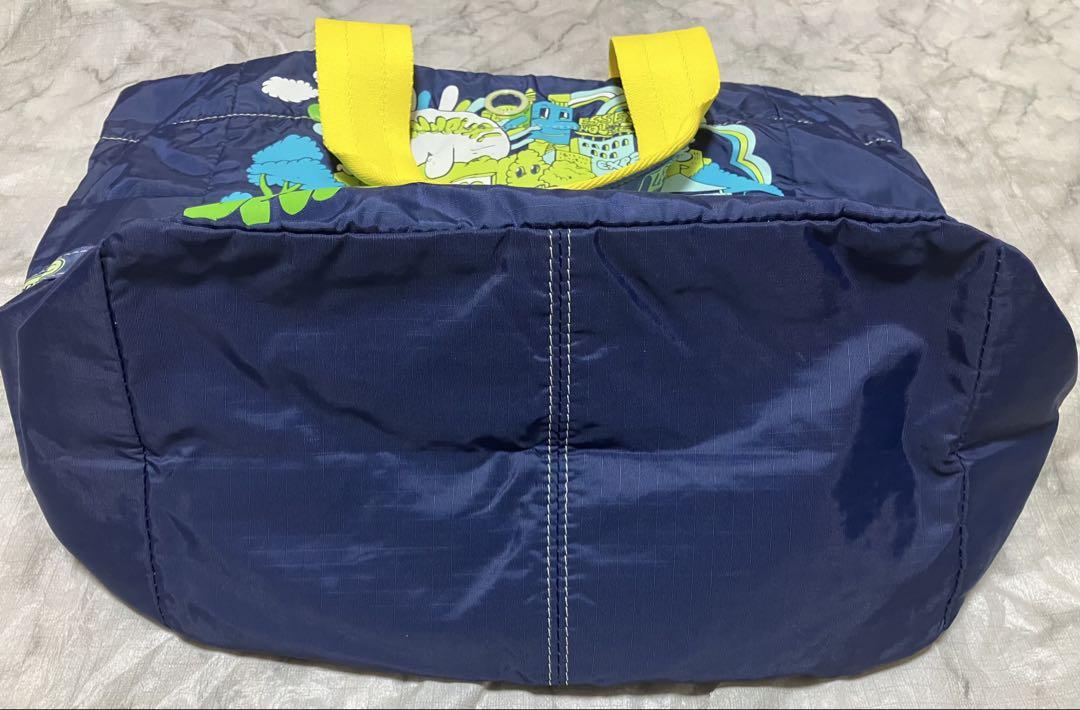 lesportsac レスポートサック中央公園 トートバッグ ナイロン 紺 lesportsac レスポートサック中央公園 トートバッグ ナイロン 紺