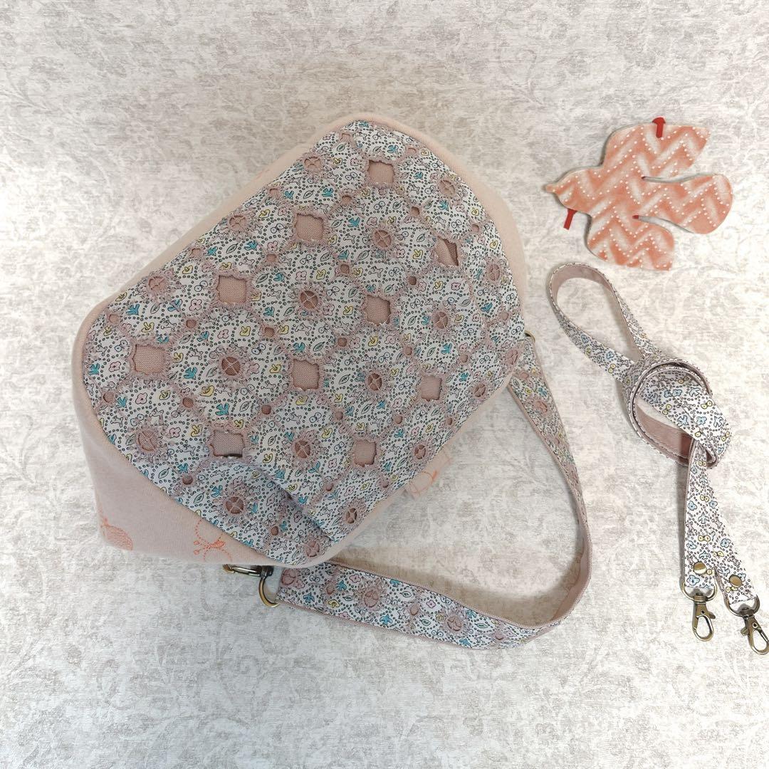 ハンドメイド　ミナペルホネン　BANEGUCHIバッグSサイズ⑅︎◡̈︎* ハンドメイド ミナペルホネン BANEGUCHIバッグSサイズ⑅︎◡̈︎
