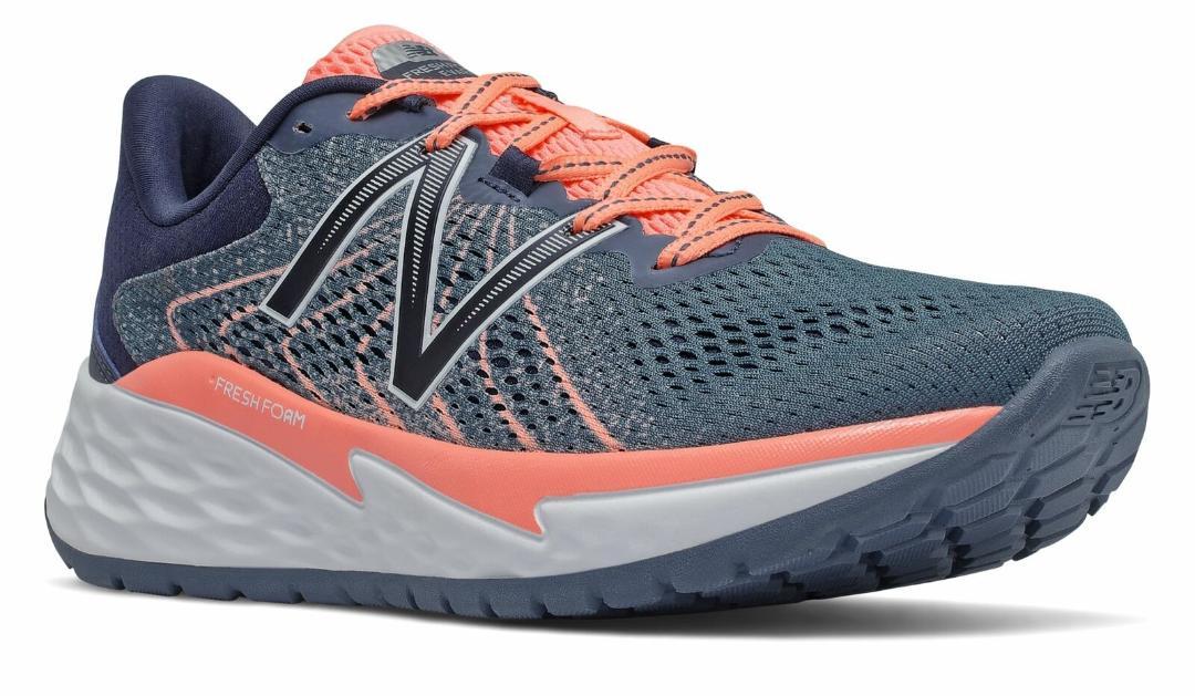 NewBalance Fresh Foam Evare1 ランニングシューズ