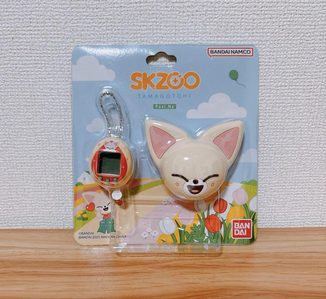 stray kids skzooたまごっち　フォクシニー