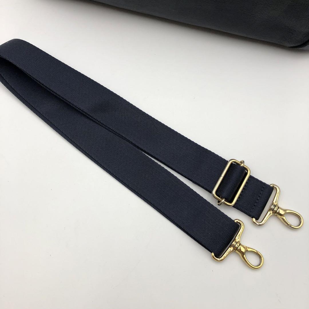 【良品】フジタカ　ビジネスバッグ　2way ショルダー　A4収納可能　レザー　紺