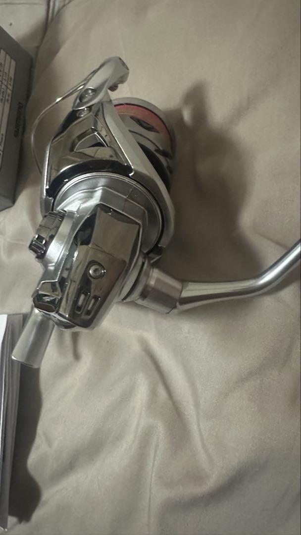 SHIMANO 23STRADIC 2500S リール