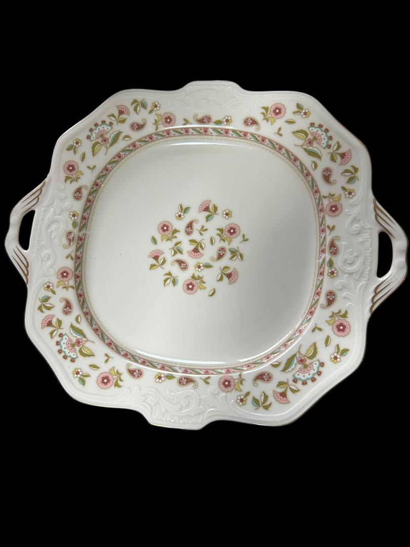 新品未使用　NORITAKE コンテンポラリー花柄八角形 プレート