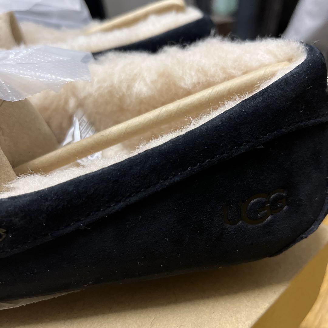 新品未使用！UGGボアスリッポン！