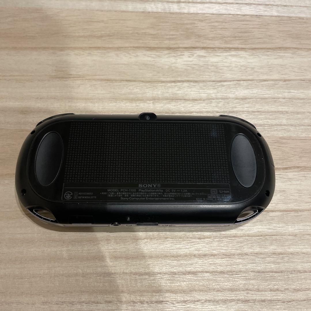 【動作確認済み】PSVITA 本体 PCH-1100 (ブラック) PS VITA PCH-1100 ブラック 【動作確認済】 動作確認済】 PSVITA