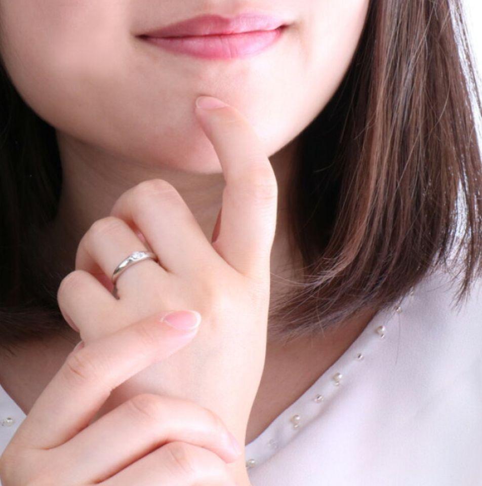 プラチナ　リング　ダイヤモンド　9号　品質保証書あり　プラチナ900　スエヒロ