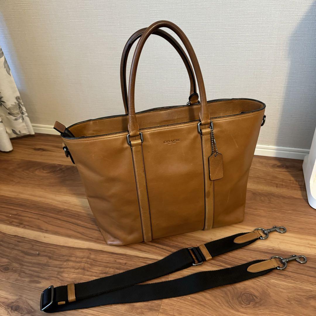 新品ショルダーベルト付コーチCOACHビジネスバッグ キャメルイエロー 画像1