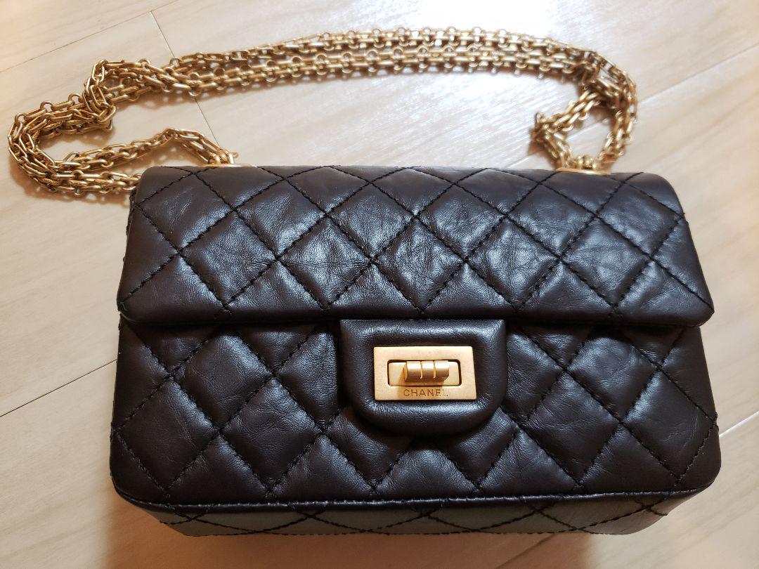 ほぼ新品　シャネル chanel ヴィンテージ 2.55 バック ミニ