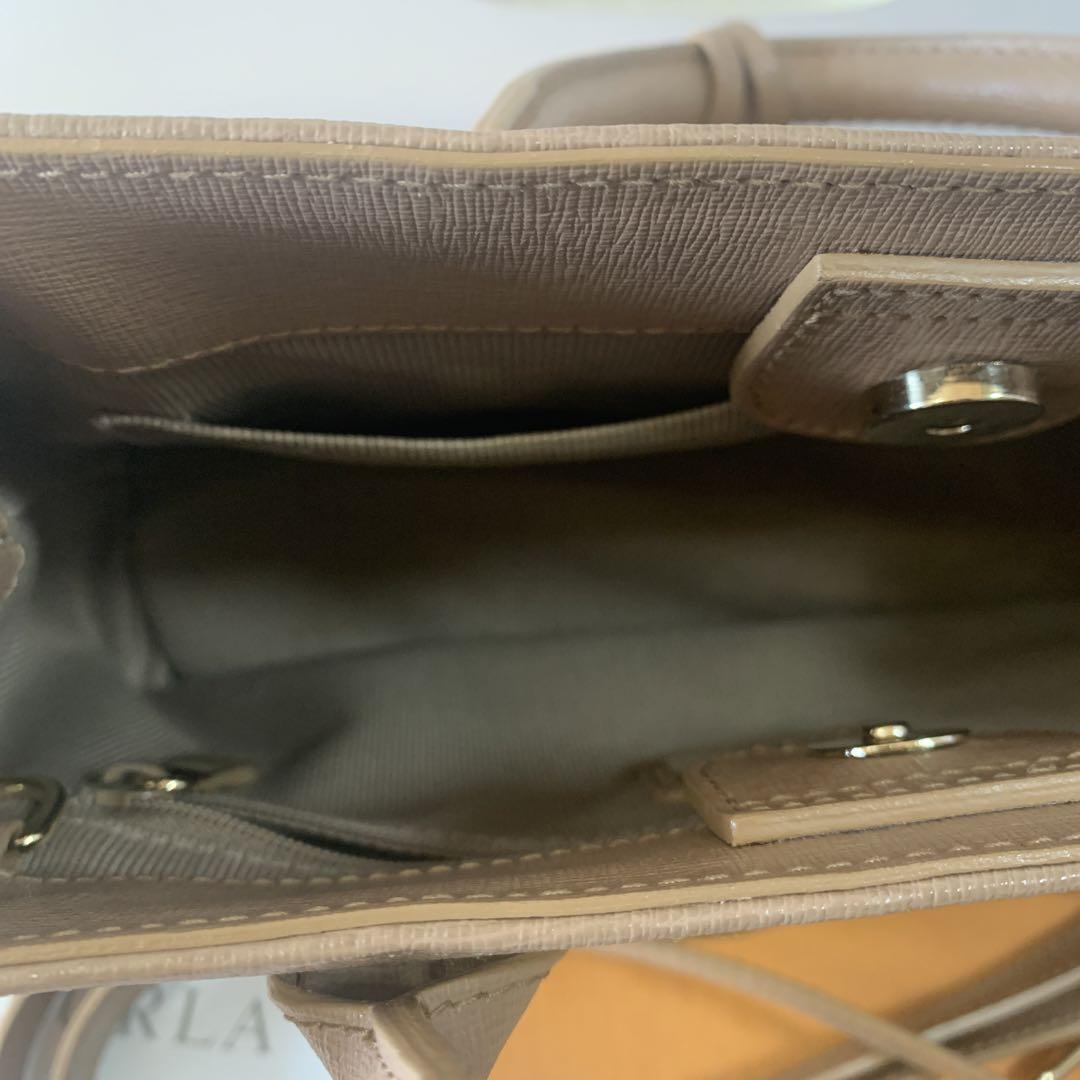 FURLA ハンドバッグ　フルラ