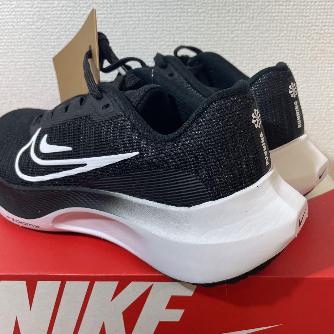 24cm NIKE WMNS ZOOM FLY 5 ナイキ ズームフライ5