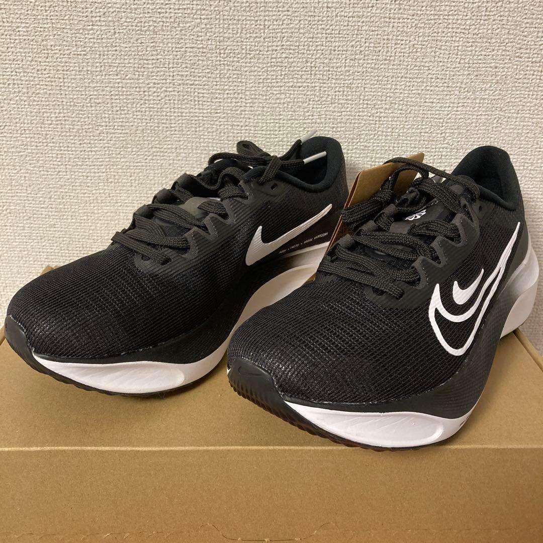 24cm NIKE WMNS ZOOM FLY 5 ナイキ ズームフライ5