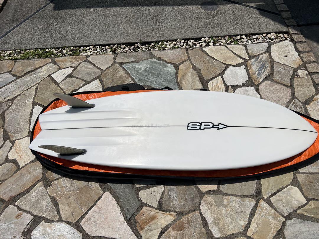 スパロー　ツインターボ　スーパーチャージ　5’6 29L フィン付き