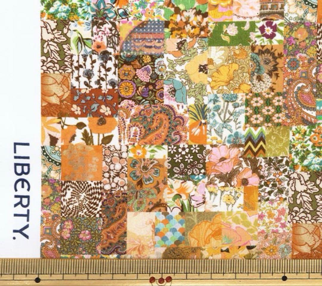 リバティ　タナローン　50ずつ アーカイブパッチワーク》３色 リバティタナローン 各110×50ずつ