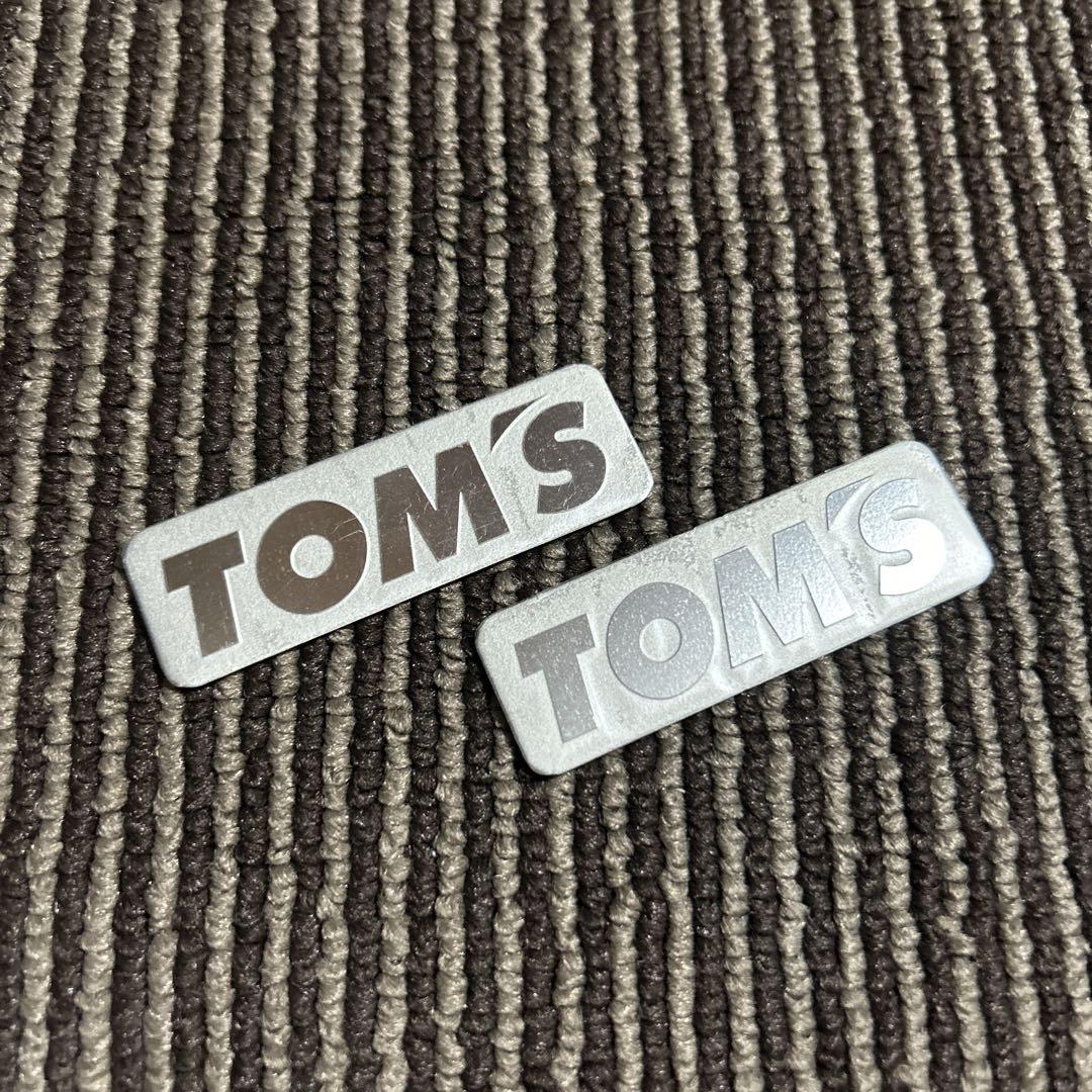 トムス　純正エンブレム