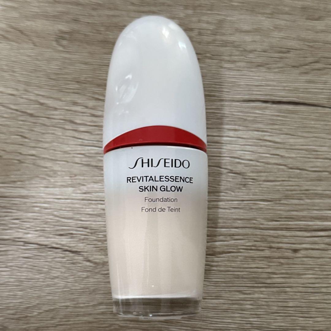 SHISEIDO REVITALESSENCE SKIN GLOW 140