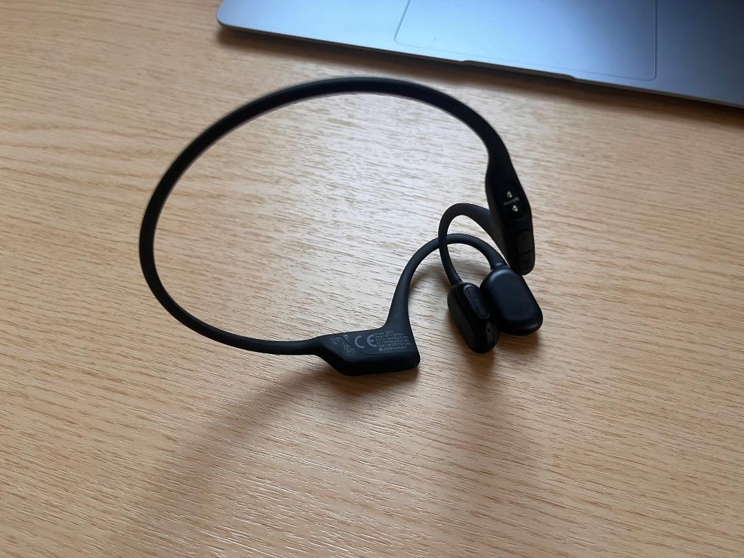 Shokz Openrun Pro (骨伝導イヤホン）